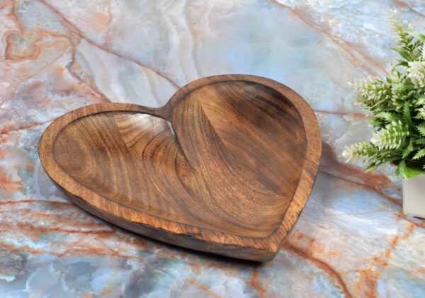 Decorative Heart Curved Shaped Bowl 2