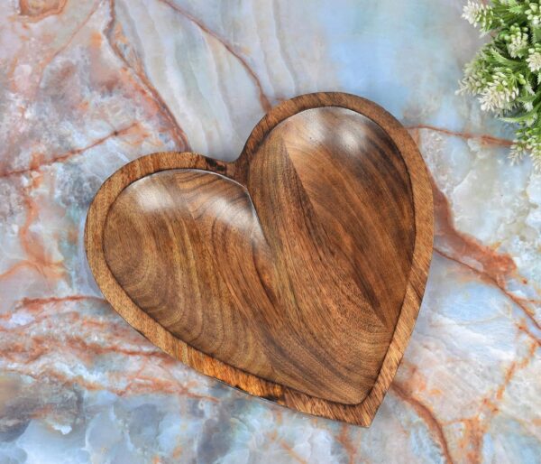 Decorative Heart Curved Shaped Bowl 3